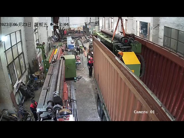 The fully automatic gabion net machine is all set to go! Factory direct shipment saves 30% of costs.