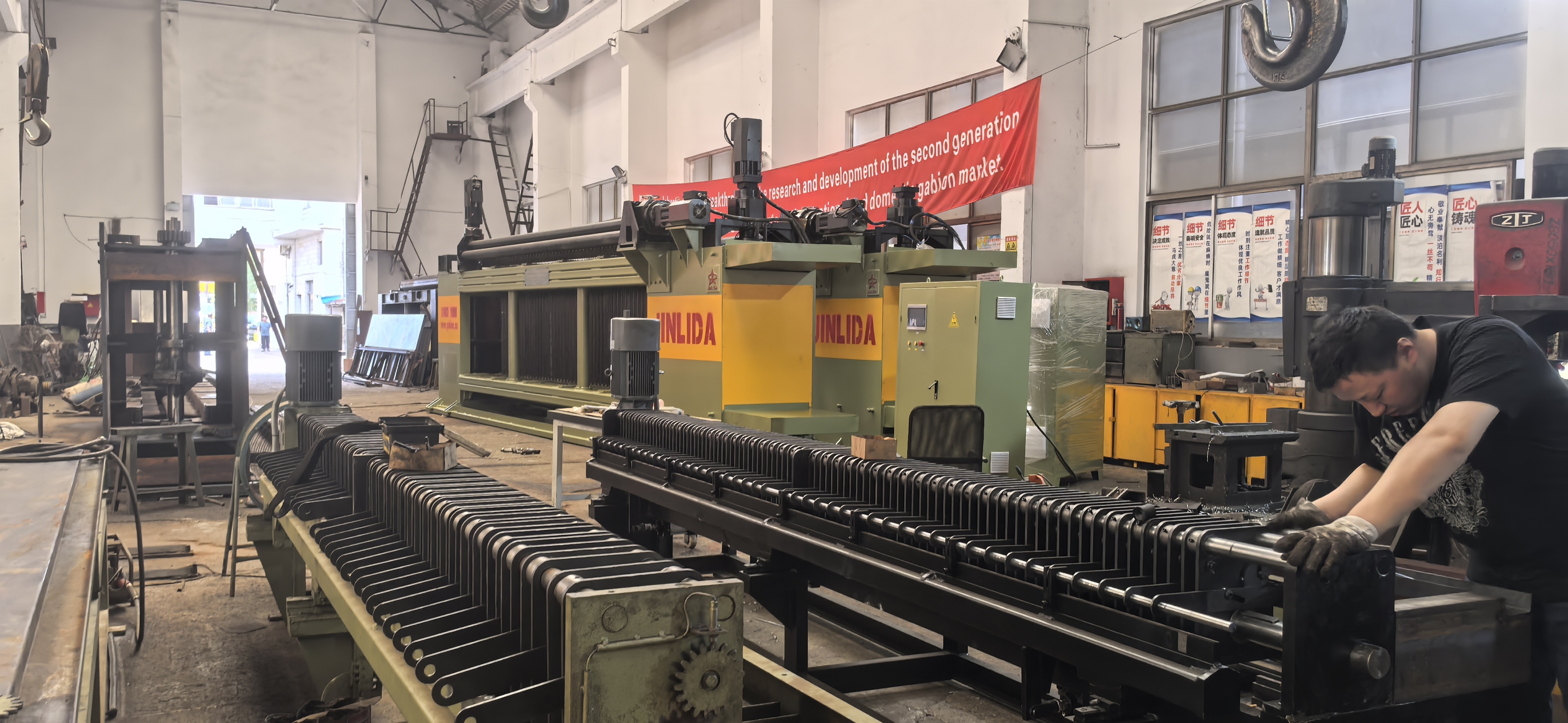 Ultimi blog aziendali su How the New Generation of Gabion Machines Reduces Labor Dependence and Improves Production Stability – Industry Insights