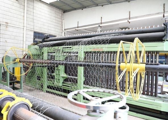 comprare Linea di produzione automatica del gabbione di alta efficienza dello SpA maglia esagonale del cavo 100*120mm di 4.0m fabbricazione online