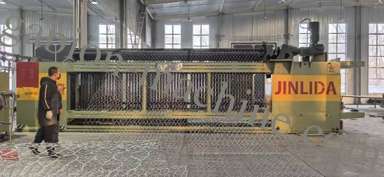 comprare Macchina a maglia CNC ad alta velocità 60×80 / 80×100 / 100×120 mm Macchina automatica di rete esagonale per la produzione di scatole di gabioni fabbricazione online