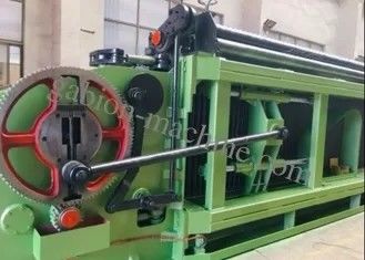 comprare Tre pollo Mesh Making Machine di rete metallica di gi del diametro di torsione 3.0mm fabbricazione online