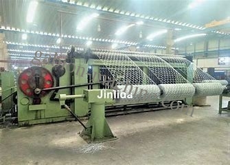 comprare cavo Mesh Making Machine di larghezza di 5.5m 3 torsioni per la scatola del gabbione fabbricazione online